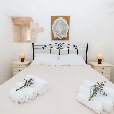 Holiday home Trullo Tonino - *