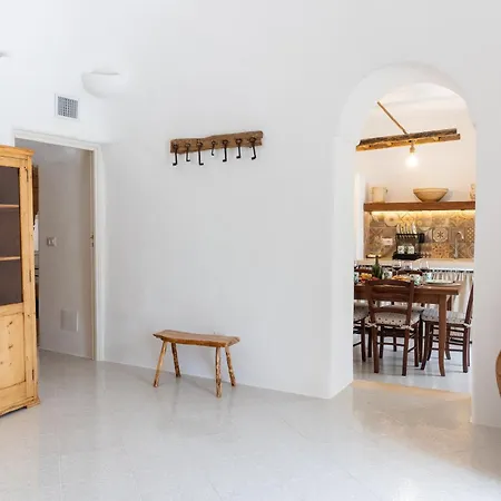 Trullo Tonino - Holiday home Cisternino